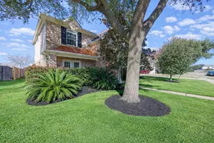 8407 Bending Branch Ln, Cypress, TX 77433 - Photo 2