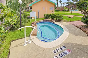 9520 Seawall Blvd, Galveston, TX 77554 - Photo 32