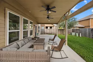 18326 Hickory Trunnel Ln, Houston, TX 77084 - Photo 2