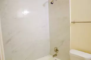 16326 Quail Pl Dr, Houston, TX 77489 - Photo 10