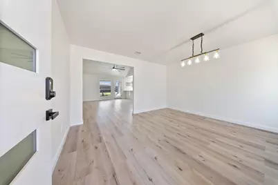 9115 Tanager Street, Houston, TX 77036 - Photo 8