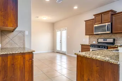 1906 Howth Avenue, Houston, TX 77051 - Photo 4