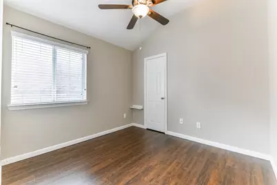 1235 Halls Bridge Bridge, League City, TX 77573 - Photo 18