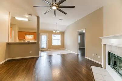 1235 Halls Bridge Bridge, League City, TX 77573 - Photo 4