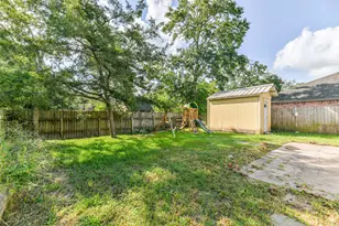 1235 Halls Bridge Bridge, League City, TX 77573 - Photo 26