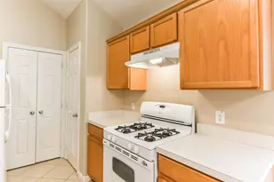 1235 Halls Bridge Bridge, League City, TX 77573 - Photo 10