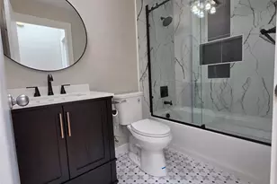 1107 W 17th St, Houston, TX 77008 - Photo 32