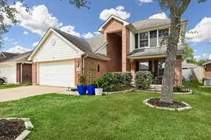 2802 White Sands Dr, Deer Park, TX 77536 - Photo 2