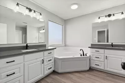 16233 Sun View Lane, Conroe, TX 77302 - Photo 14