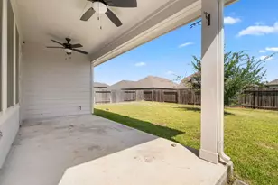 1388 Grays Gully Dr, Montgomery, TX 77316 - Photo 20