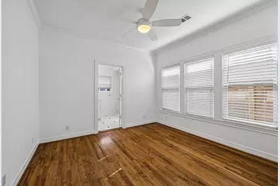 812 13th Street W, Houston, TX 77008 - Photo 16