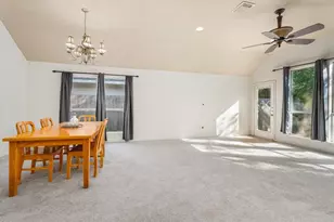 11139 Pembroke Ridge Dr, Houston, TX 77065 - Photo 14