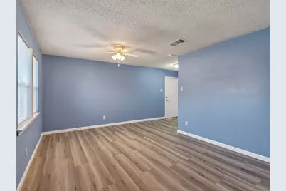 2613 Timber Drive, Dickinson, TX 77539 - Photo 10