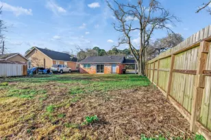 2613 Timber Dr, Dickinson, TX 77539 - Photo 26