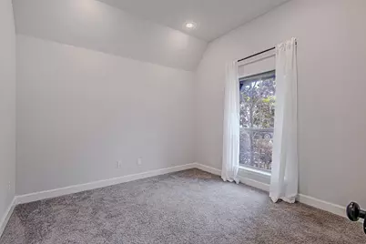 4002 Maple Glen Drive, Fulshear, TX 77441 - Photo 8