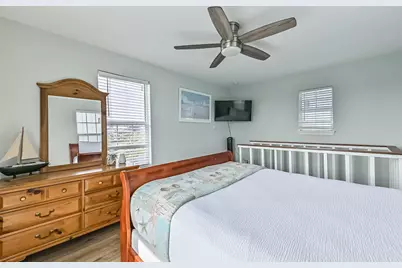 3917 3rd Street, Galveston, TX 77554 - Photo 28