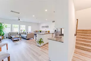 10213 Berkeley Spgs Trl, Houston, TX 77051 - Photo 18