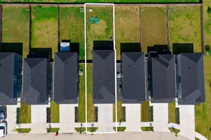 10213 Berkeley Spgs Trl, Houston, TX 77051 - Photo 26