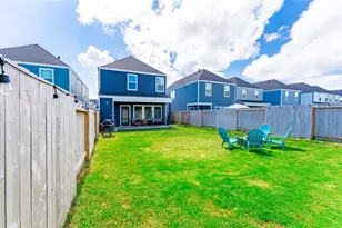 10213 Berkeley Spgs Trl, Houston, TX 77051 - Photo 6
