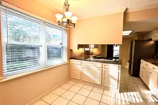 13935 St Marys Ln, Houston, TX 77079 - Photo 10