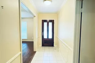 13935 St Marys Ln, Houston, TX 77079 - Photo 2