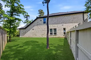 10062 S Goshawk Trl, Conroe, TX 77385 - Photo 32