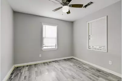 7438 Bywood Street, Houston, TX 77028 - Photo 8