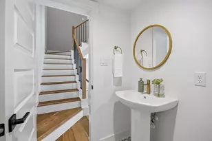 1183 W 19th St, Houston, TX 77008 - Photo 22