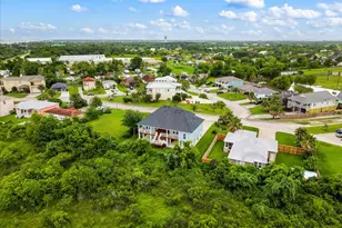 218 Debbie Ln, San Leon, TX 77539 - Photo 36