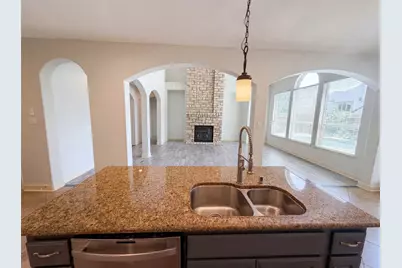 15822 Maple Shores Drive, Houston, TX 77044 - Photo 10