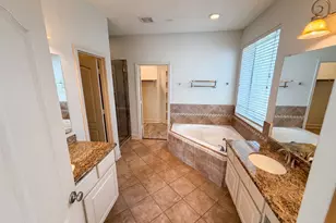 15822 Maple Shores Dr, Houston, TX 77044 - Photo 14