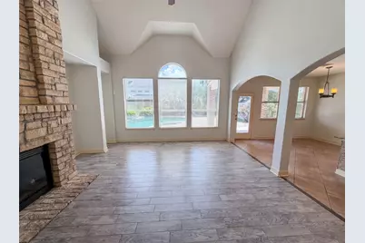 15822 Maple Shores Drive, Houston, TX 77044 - Photo 2
