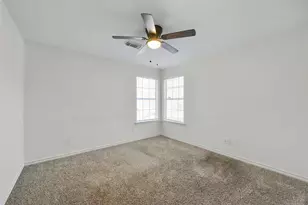 201 Pine Pl St, Dayton, TX 77535 - Photo 30