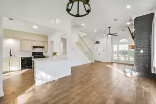 201 Pine Pl St, Dayton, TX 77535 - Photo 12