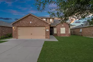 6715 Plum Springs Ln, Richmond, TX 77469 - Photo 2