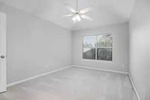 122 Crystal Reef Dr, League City, TX 77573 - Photo 18