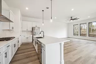 14010 Vista Reserve Pl, Houston, TX 77079 - Photo 6