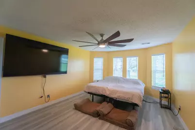 720 Winchester Trail, Angleton, TX 77515 - Photo 10