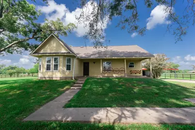 720 Winchester Trail, Angleton, TX 77515 - Photo 1