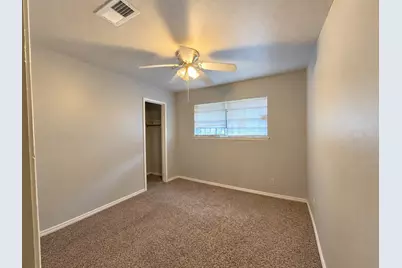 9623 Glenwood Forest Drive, Houston, TX 77078 - Photo 14
