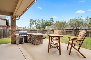 14104 N Crater Lake Ct, Conroe, TX 77384 - Photo 36