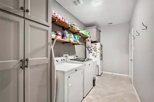14104 N Crater Lake Ct, Conroe, TX 77384 - Photo 20
