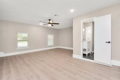 10550 Emnora Lane, Houston, TX 77043 - Photo 12