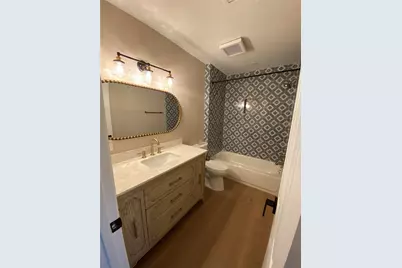 10550 Emnora Lane, Houston, TX 77043 - Photo 24