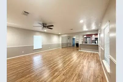 7315 Belle Park Dr, Houston, TX 77072 - Photo 4