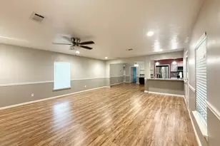 7315 Belle Park Dr, Houston, TX 77072 - Photo 4