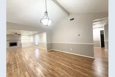 7315 Belle Park Dr, Houston, TX 77072 - Photo 12