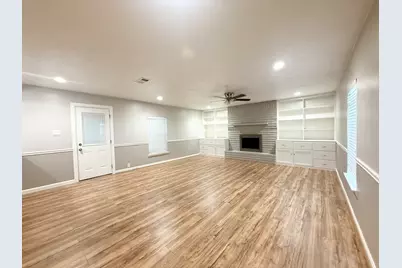 7315 Belle Park Dr, Houston, TX 77072 - Photo 8