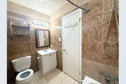 7315 Belle Park Dr, Houston, TX 77072 - Photo 16