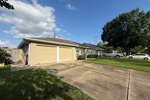7315 Belle Park Dr, Houston, TX 77072 - Photo 2